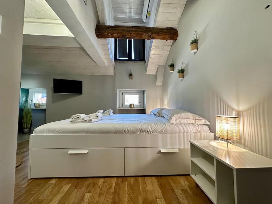 Romano Suite * Turín